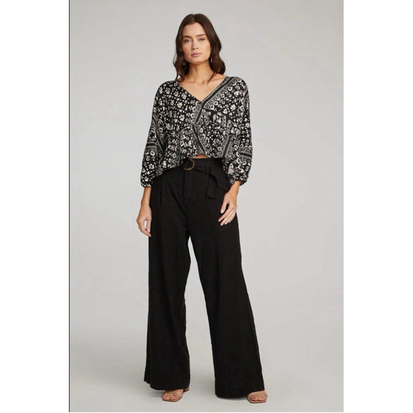 NWT Saltwater Luxe Top Madaris Ruffle Printed Black White Oversized Sz. S - Picture 3 of 10